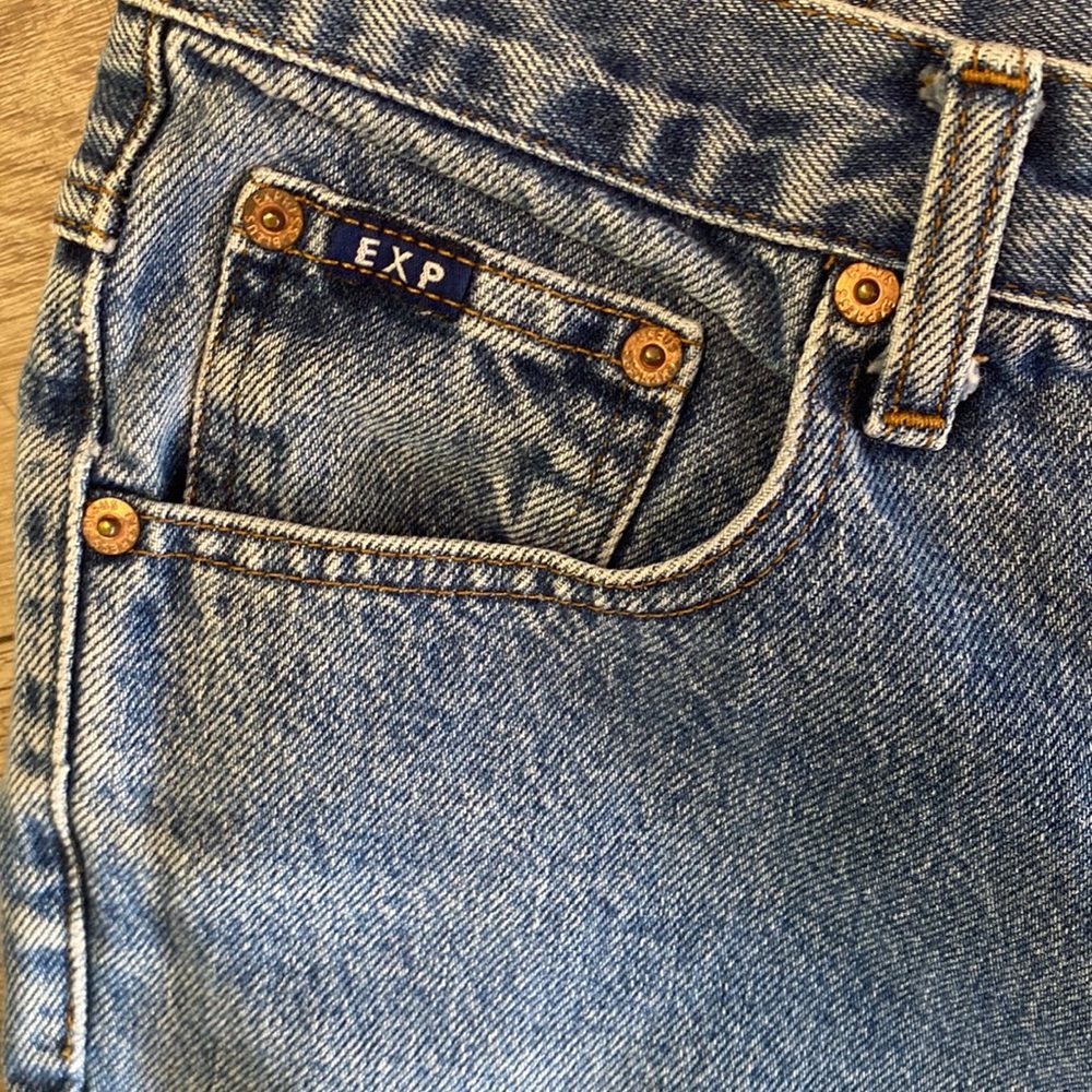 Express Jeans - Picture 3 of 6